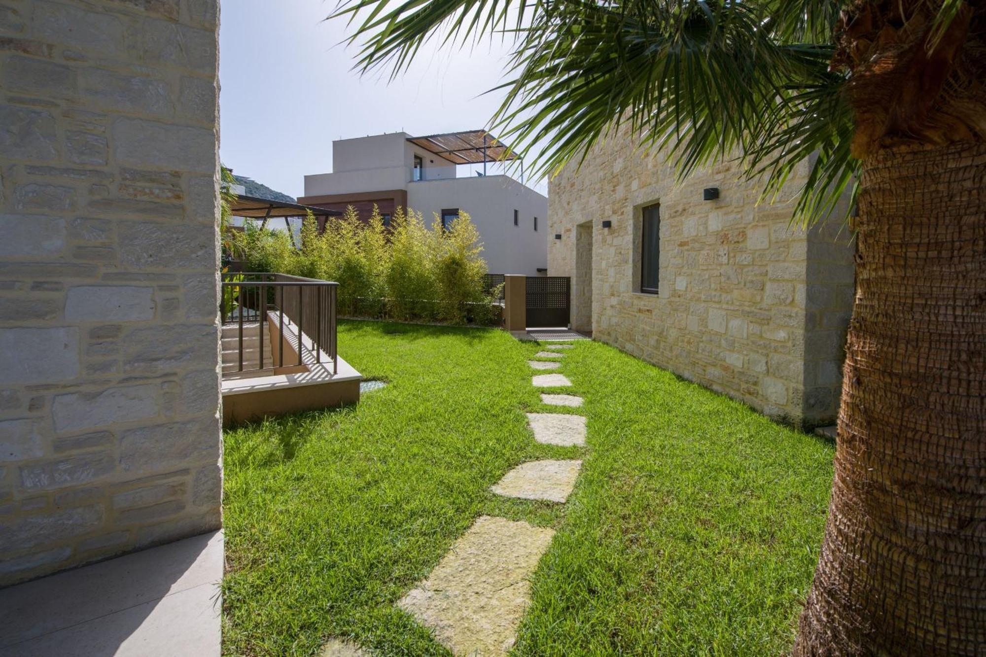 Almi-Cove Hilltop Villas Almirida Екстериор снимка
