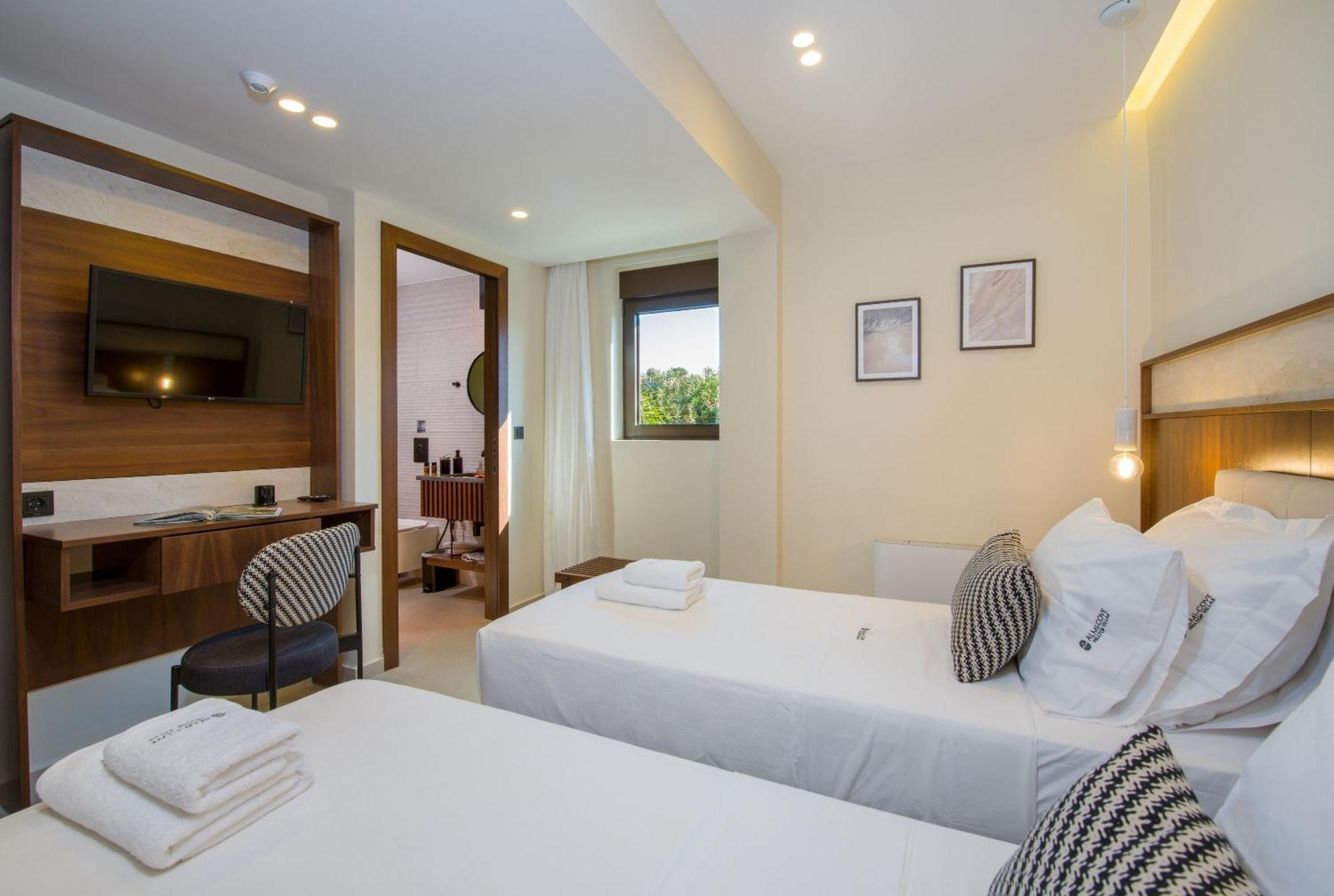 Almi-Cove Hilltop Villas Almirida Екстериор снимка